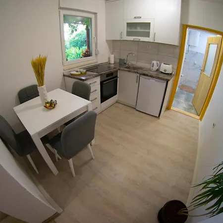 Ukropina 2 Apartment